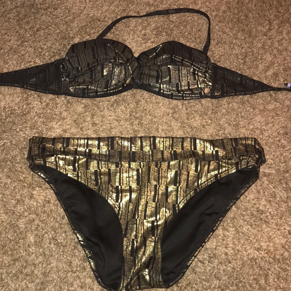 Victoria Secret bikini